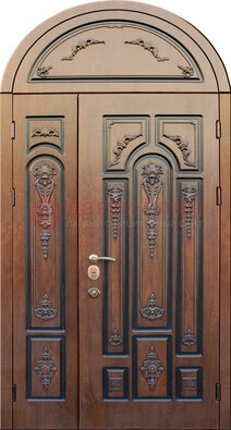 Арочная железная дверь с виноритом и узором ДА-36 в Тосно