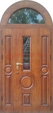 Двустворчатая железная дверь МДФ со стеклом в форме арки ДА-52 в Волоколамске
