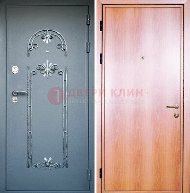Железная дверь с ковкой ламинат внутри ДК-11 в квартиру в Волоколамске