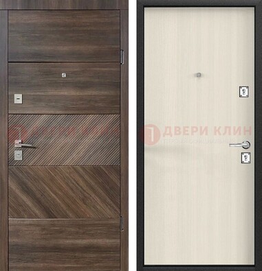 Стальная коричневая дверь с МДФ панелями ДМ-279 в Волоколамске