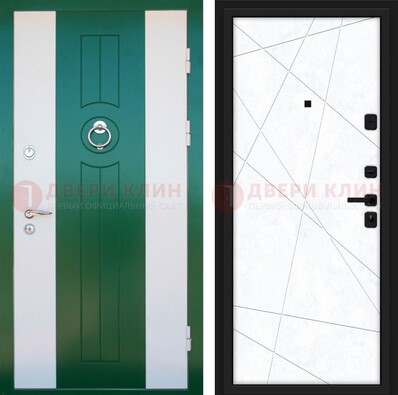 Зеленая железная дверь с панелями МДФ ДМ-369 в Волоколамске