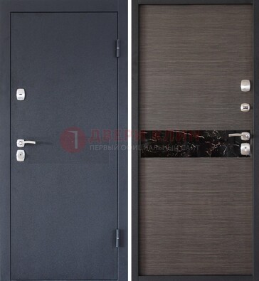 Черная железная дверь с порошковым напылением МДФ внутри ДП-114 в Королеве
