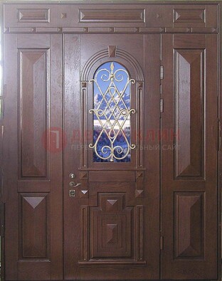 Стальная парадная дверь со стеклом и ковкой ДПР-4 для коттеджа в Волоколамске