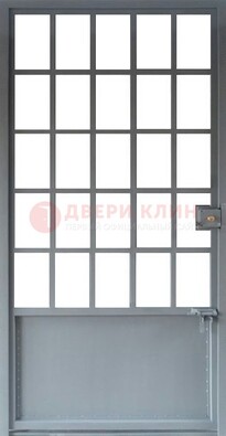 Металлическая решетчатая дверь в сером цвете ДР-7 в Волоколамске