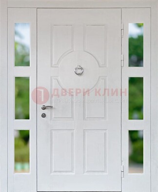 Белая стальная дверь со стеклом и фрамугами ДС-20 в Волоколамске