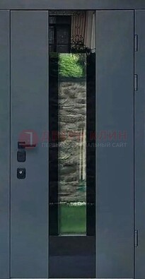 Современная дверь со стеклом для коттеджа ДС-40 в Волоколамске