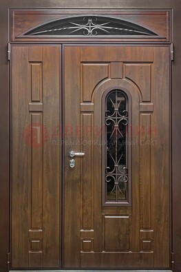 Большая металлическая дверь со стеклом и ковкой ДСК-145 в Волоколамске