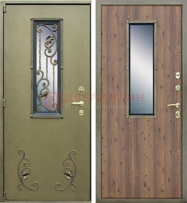 Офисная железная дверь со стеклом и ковкой ДСК-44 в Волоколамске