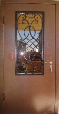 Металлическая дверь со стеклом и ковкой ДСК-51 на дачу в Волоколамске
