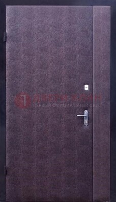 Бордовая металлическая тамбурная дверь ДТМ-3 в Волоколамске