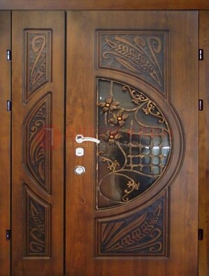 Металлическая дверь с виноритом и резной панелью внутри ДВТ-70 в Волоколамске