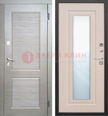 Светлая металлическая филенчатая дверь и МДФ Белый дуб с зеркалом ДЗ-104 в Химках