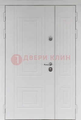 Классическая полуторная входная дверь для дома ПЛ-3 в Волоколамске